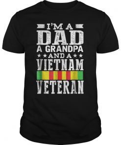 Mens I’m A Dad Grandpa And Vietnam Veteran Father’s Day T-Shirt