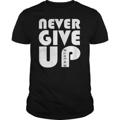 Never Give Up t-shirt mo t-shirt Blackb T-Shirt