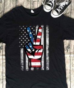 Fourth 4th of July Shirt American Flag Peace Sign Hand Tee T-Shirt On Independence Day, 4 Of July