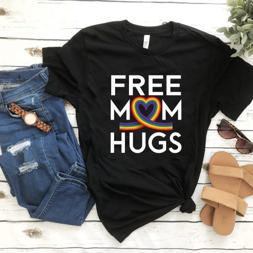 Free Mom Hugs T-Shirt LGBT Rainbow Heart T-shirt