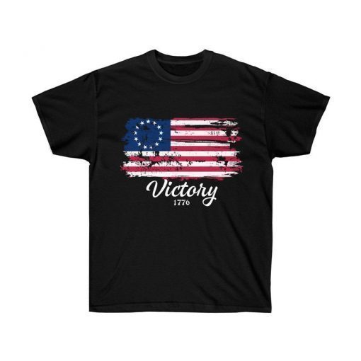Betsy Ross 1776 Flag God Bless America Vintage Tee Shirt