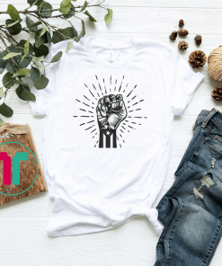 Black Boricua Flag Protest Shirt Fuerza Puerto Rico Premium Unisex T-Shirt