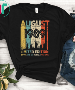Vintage August 1989 Shirt 30 Year Old Tee 1989 Birthday Gift T-Shirt