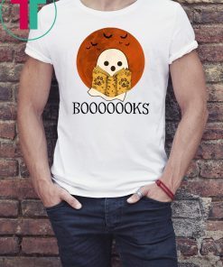 Booooooks Boo read Books Halloween T-Shirt