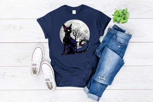 Halloween Cat Scary Black Cat Gothic Looking Halloween T-Shirt