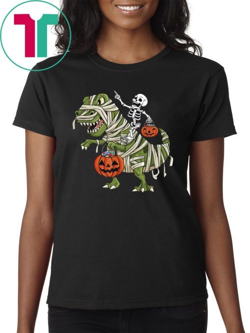 Skeleton riding t-rex halloween Tee Shirt