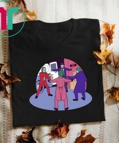 Jokers Poiting At Jokers Offcial T-Shirt