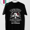 I am a man I am not a hero but I have served with a afew I am a veteran Classic T-Shirt
