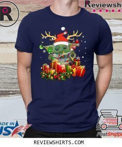Baby Yoda Star Wars Christmas Santa Hat Shirt