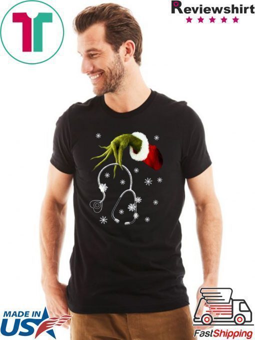 Grinch hand holding stethoscope Christmas T-Shirt