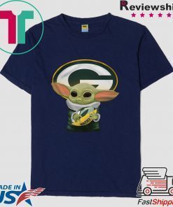 Baby Yoda Hug Green Bay Packer Shirt