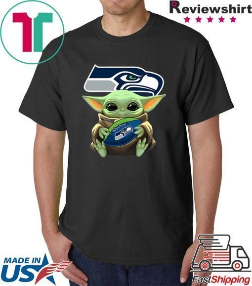 Baby Yoda Hug Philadelphia Eagles Shirt