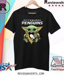 Baby Yoda Hug Pittsburgh Penguins Shirt