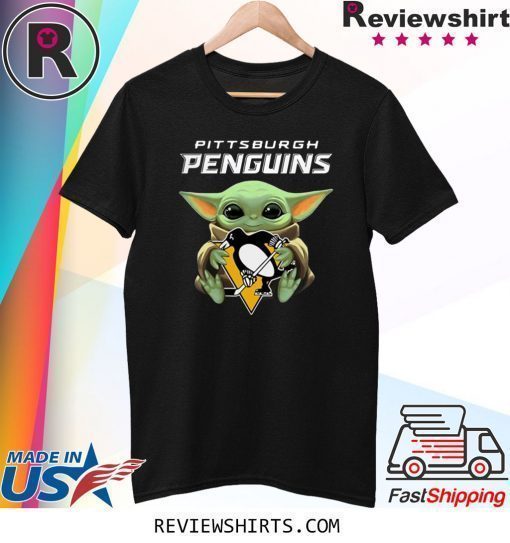 Baby Yoda Hug Pittsburgh Penguins Shirt