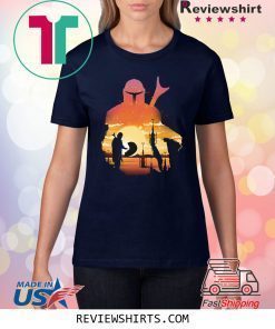 Mando Sunset Mandalorian Baby Yoda T-Shirt