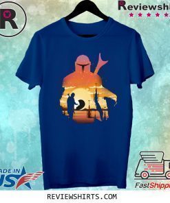 Mando Sunset Mandalorian Baby Yoda T-Shirt
