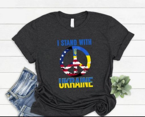 2022 I Stand With Ukraine, I Stand With Ukraine American Ukrainian Flag Unisex TShirt