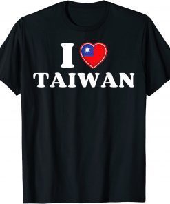 Official Taiwanese Flag Heart I Love Taiwan Heart I Stand with Taiwan T-Shirt