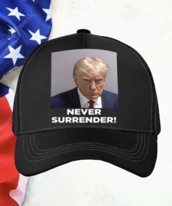 Donald Trump 2024 Never Surrender Tank Top T-Shirt