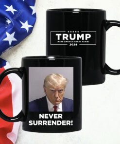Donald Trump 2024 Never Surrender Tank Top T-Shirt