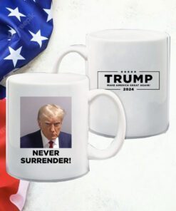 Donald Trump 2024 Never Surrender Tank Top T-Shirt