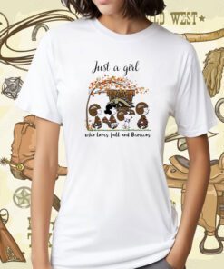 Just A Woman Who Loves Fall And Western Michigan Broncos Peanuts Cartoon Gift Shirts