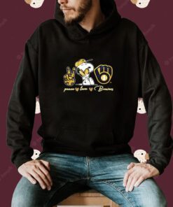 Snoopy Peace Love Milwaukee Brewers Tee Shirt