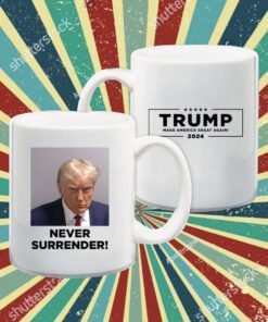 2024 Donald Trump Never Surrender Mug Color Changin