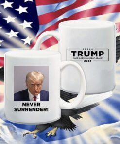 2024 Trump Never Surrender V-Neck T-Shirt