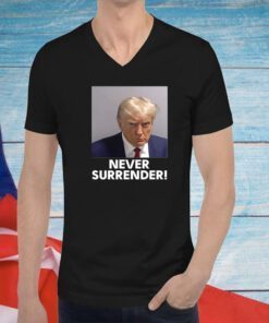 Trump Never 2024 Surrender Women Flowy Cropped Tee Shirt