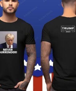 Donald Trump 2024 Never Surrender Women’s Heritage Cropped Shirts