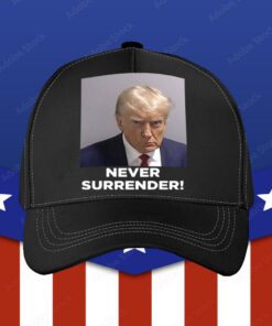 Donald Trump 2024 Never Surrender Women’s Heritage Cropped Shirts