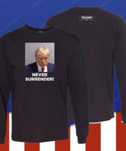 Donald Trump 2024 Never Surrender Women’s Heritage Cropped Shirts