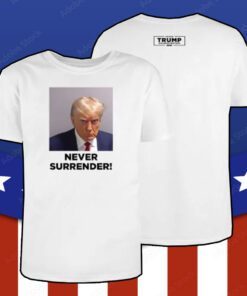 Donald Trump 2024 Never Surrender Women’s Heritage Cropped Shirts