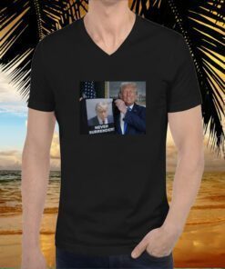 Trump 2024 Shows Off Trump Mugshot Never Surrender Cropped Bra Sleeveless Shirt