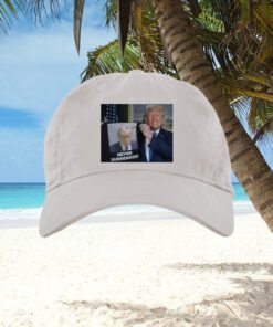 Trump 2024 Shows Off Trump Mugshot Never Surrender Tote Bag