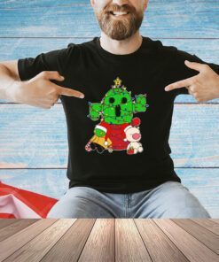 Tonberry King and a Moogle with Christmas lights on Cactuar shirt