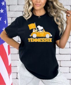 Tennessee Volunteers Snoopy driving car T-shirt