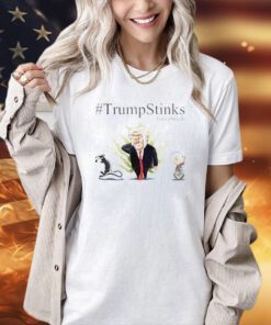 Trump stinks Trump Smells T-shirt