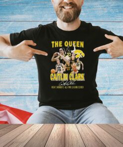 The Queen Caitlin Clark Ncaas Womens All-Time Leading Scorer T-Shirt