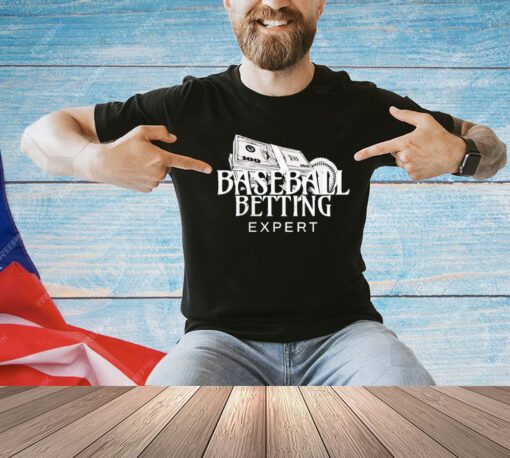 Baseball betting expert T-Shirt