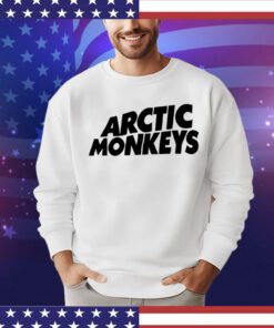 Spookynicole wearing arctic monkeys Shirt