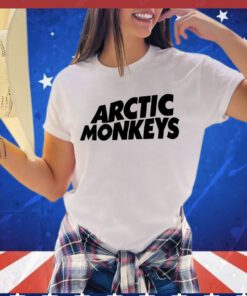 Spookynicole wearing arctic monkeys Shirt