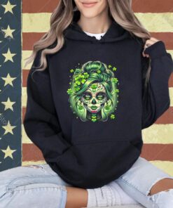 St Patricks Day Sugar Skull Messy Bun Irish Shamrock Green T-Shirt