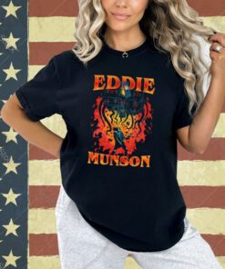 Vintage Eddie Munson Shirt Metal Dude Eddie Stranger Things Shirt Joseph Quinn T-Shirt