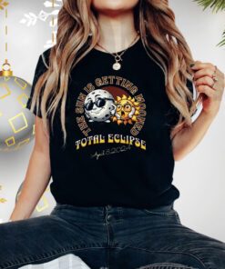 Total Solar Eclipse Chase 2024 Sun is Getting Mooned Shirt