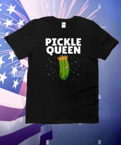 Pickle Queen Funny Cucumber Pickle Girl T-Shirt