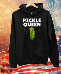 Pickle Queen Funny Cucumber Pickle Girl T-Shirt
