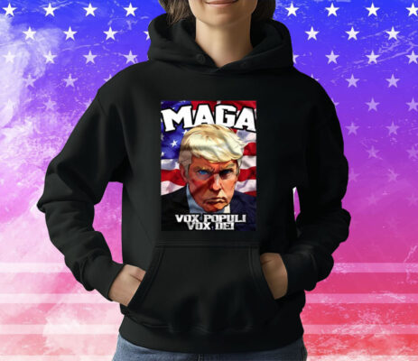Seaofmud Trump Maga Mug Shot Vox Populi Vox Dei T-Shirt