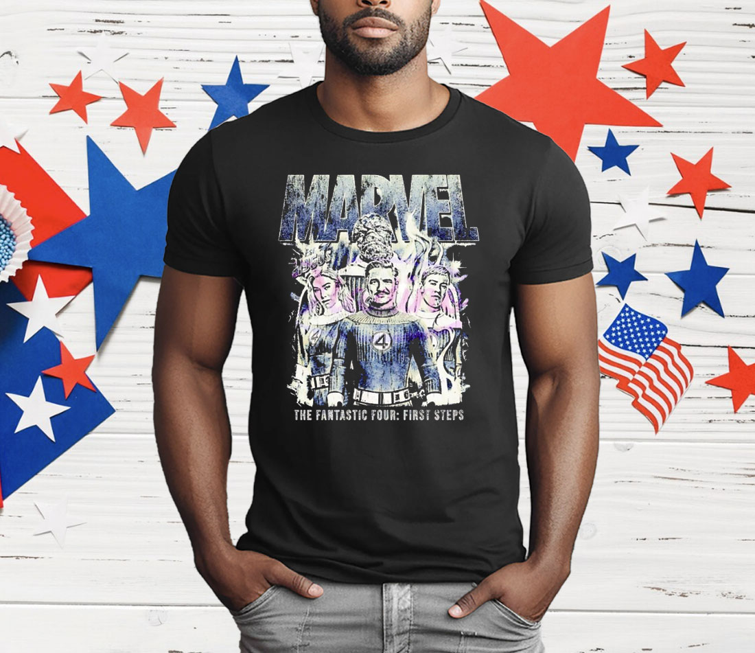 Fantastic Four First Steps Marvel Disneyland Superhero Comic T-Shirt